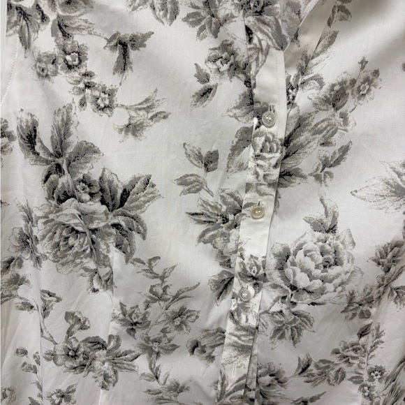 Talbots Women's Black and White Floral Blouse - Picture 3 of 3